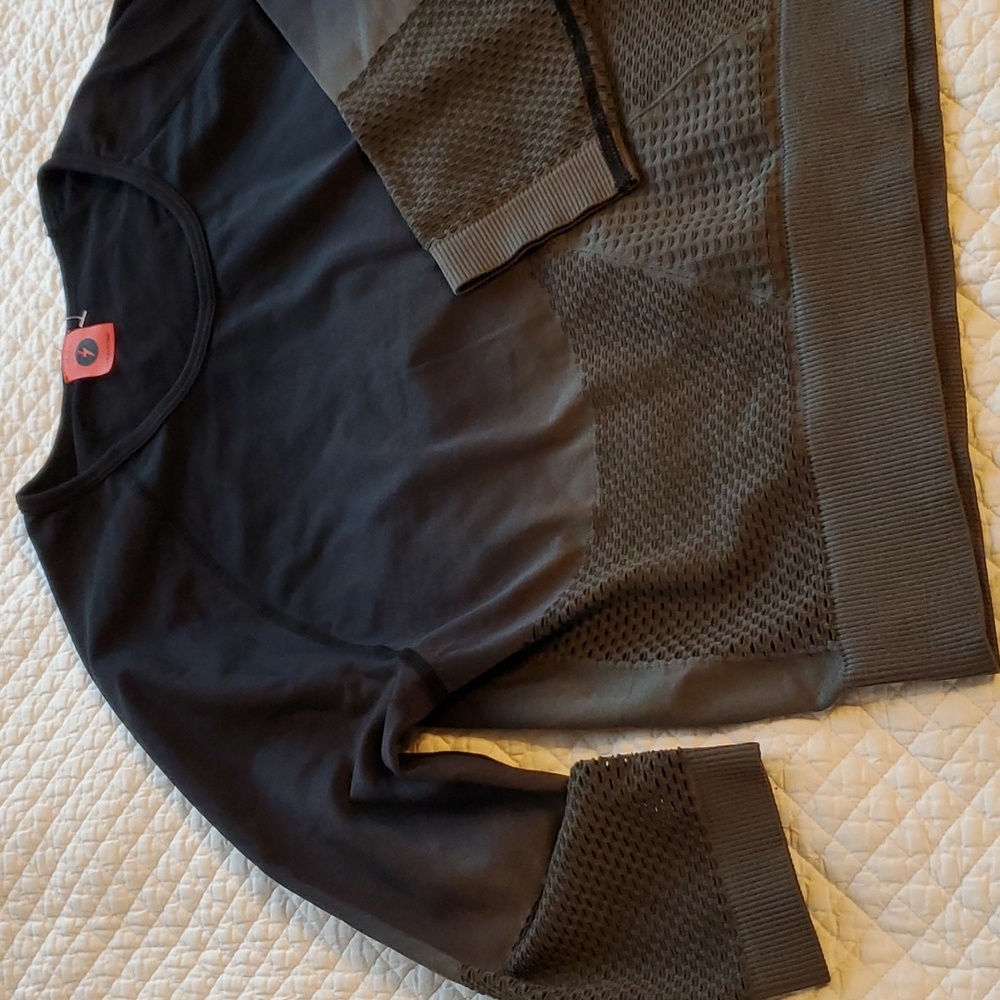🌷Live Electric Fitness Yoga Ombre Crop Top - Picture 1 of 13
